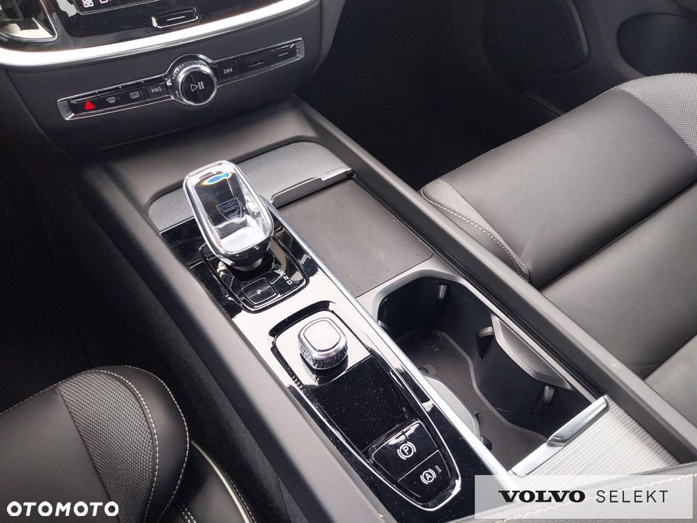 Volvo V60 - 16