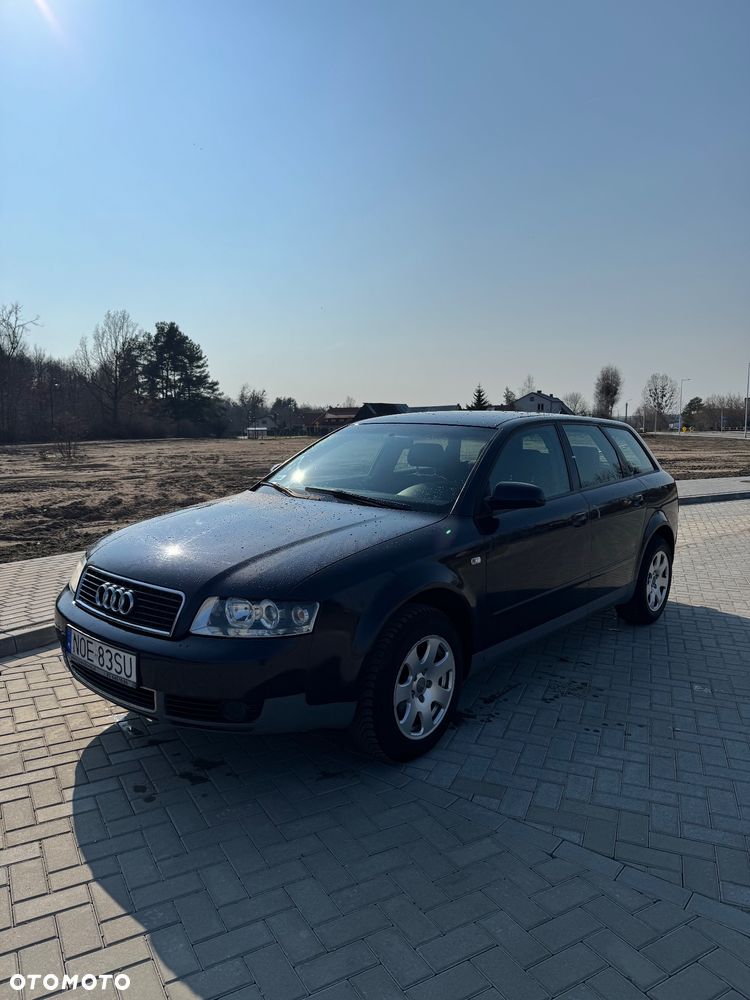 Audi A4 Avant - 2