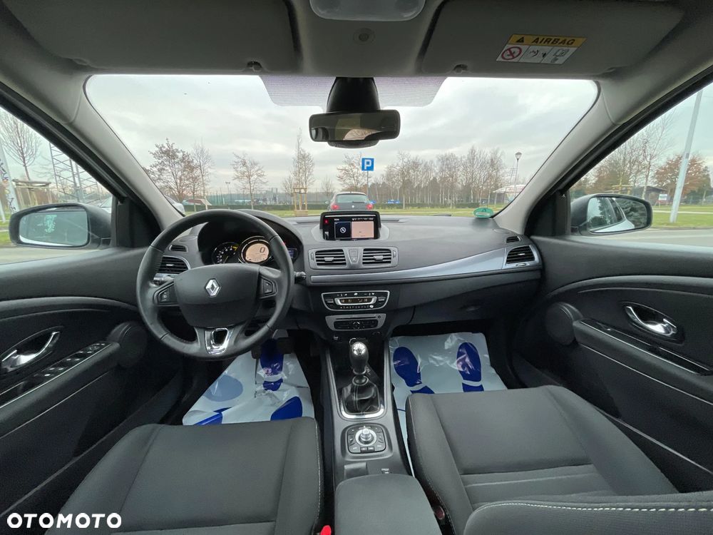 Renault Megane 1.6 16V 110 LIMITED - 11