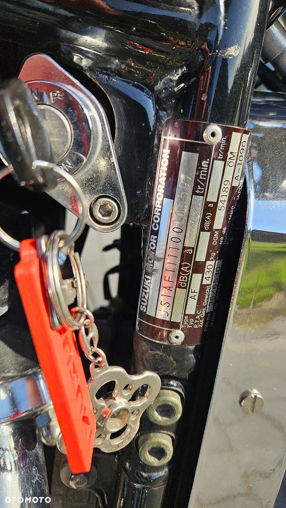 Suzuki VZ - 26