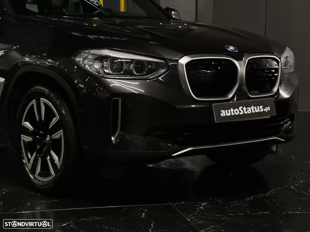 BMW iX3 Inspiring - 3