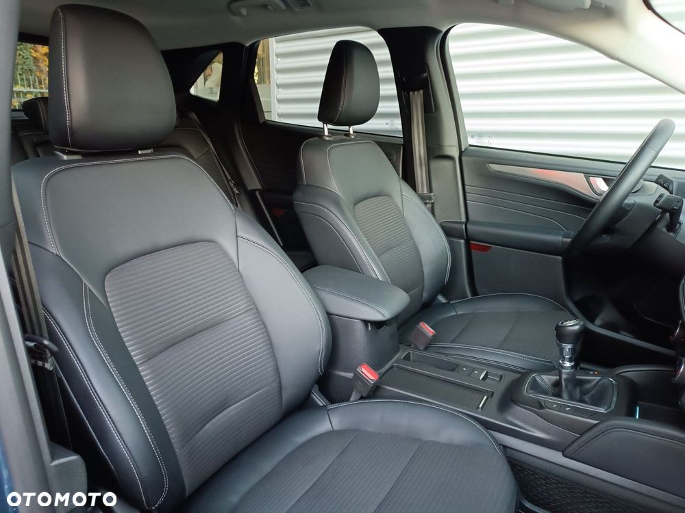 Ford Kuga 1.5 EcoBoost FWD Titanium X - 31