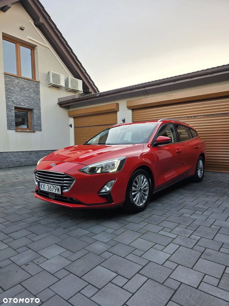 Ford Focus Turnier 1.5 EcoBlue Start-Stopp-System TITANIUM - 6