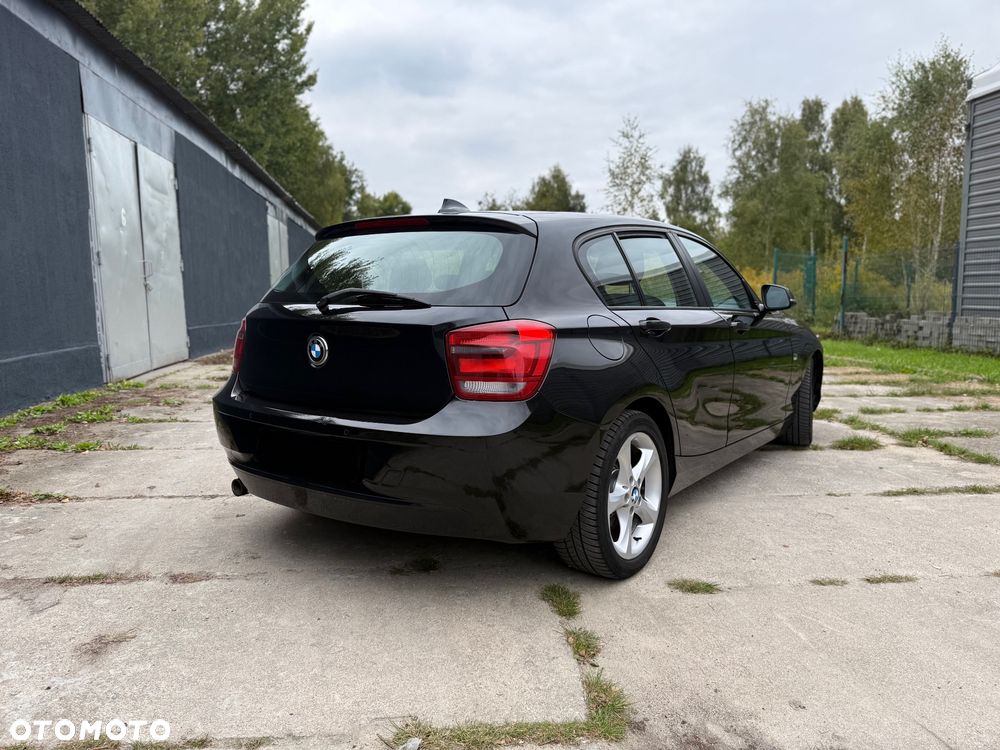 BMW Seria 1 118d Sport Line - 5
