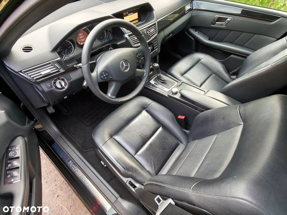 Mercedes-Benz Klasa E - 12