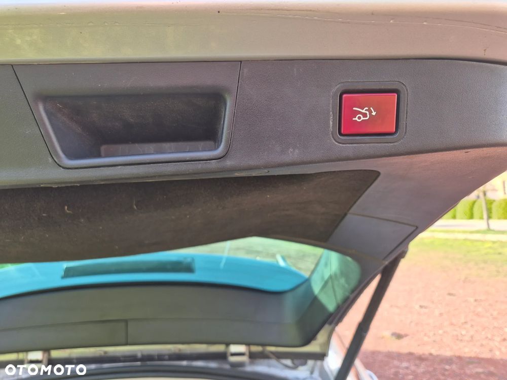 Citroën C5 2.0 HDi Exclusive - 26