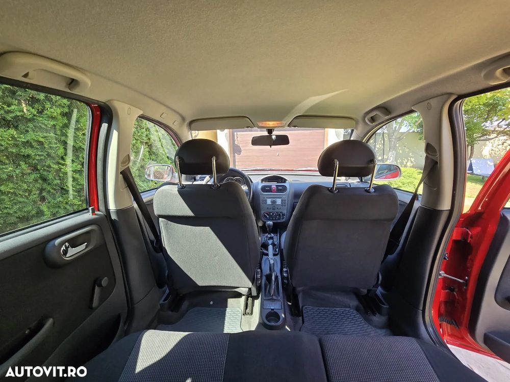 Opel Corsa - 8