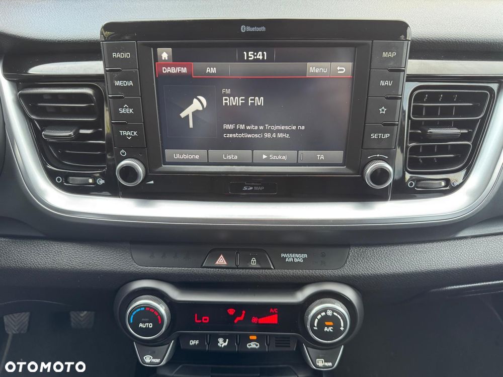 Kia Stonic - 24
