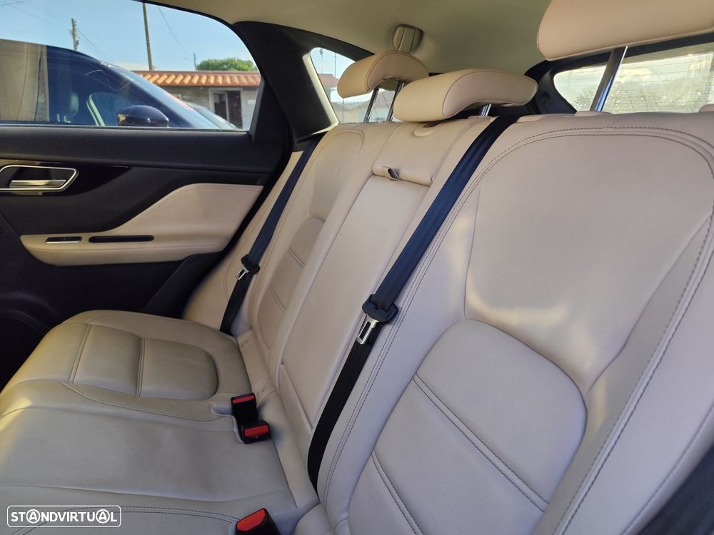 Jaguar F-Pace 2.0 i4D R-Sport AWD Aut. - 24