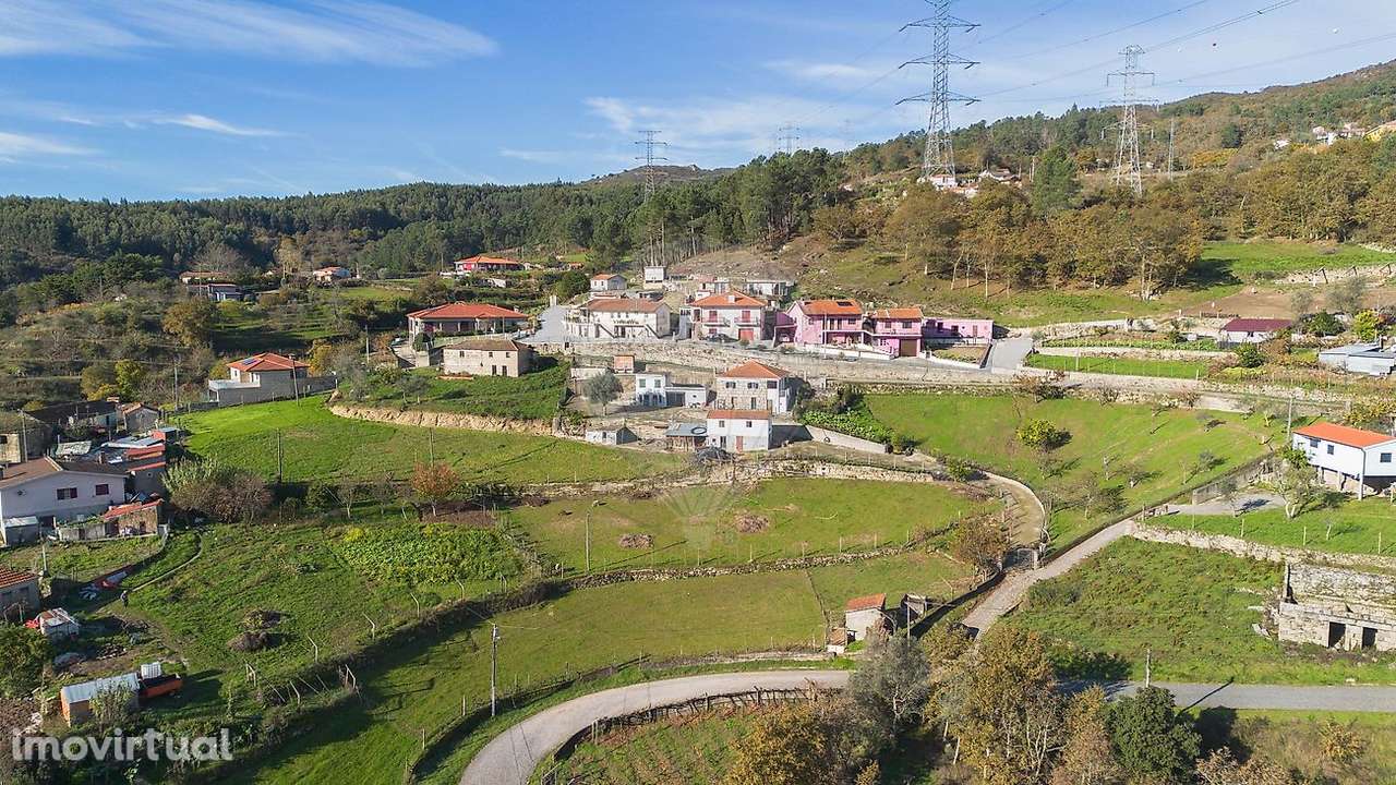 Moradia T2 para venda - Grande imagem: 2/32