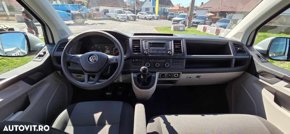 Volkswagen Transporter Kombi T6 2.0 TDI 75 kW LR - 12