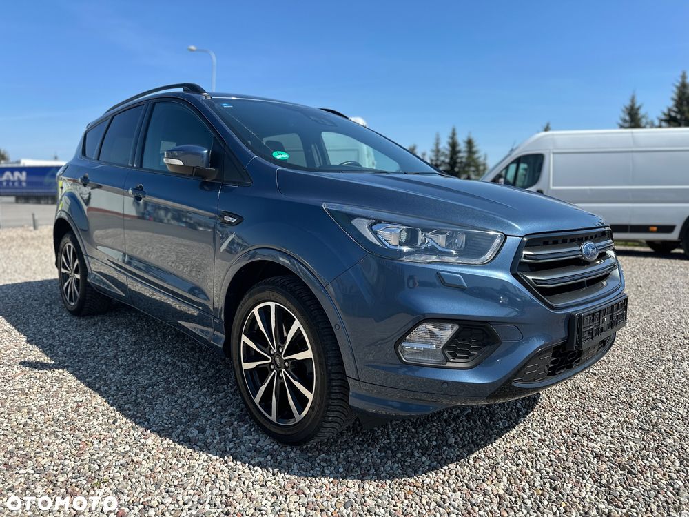 Ford Kuga 1.5 EcoBoost 2x4 ST-Line - 1