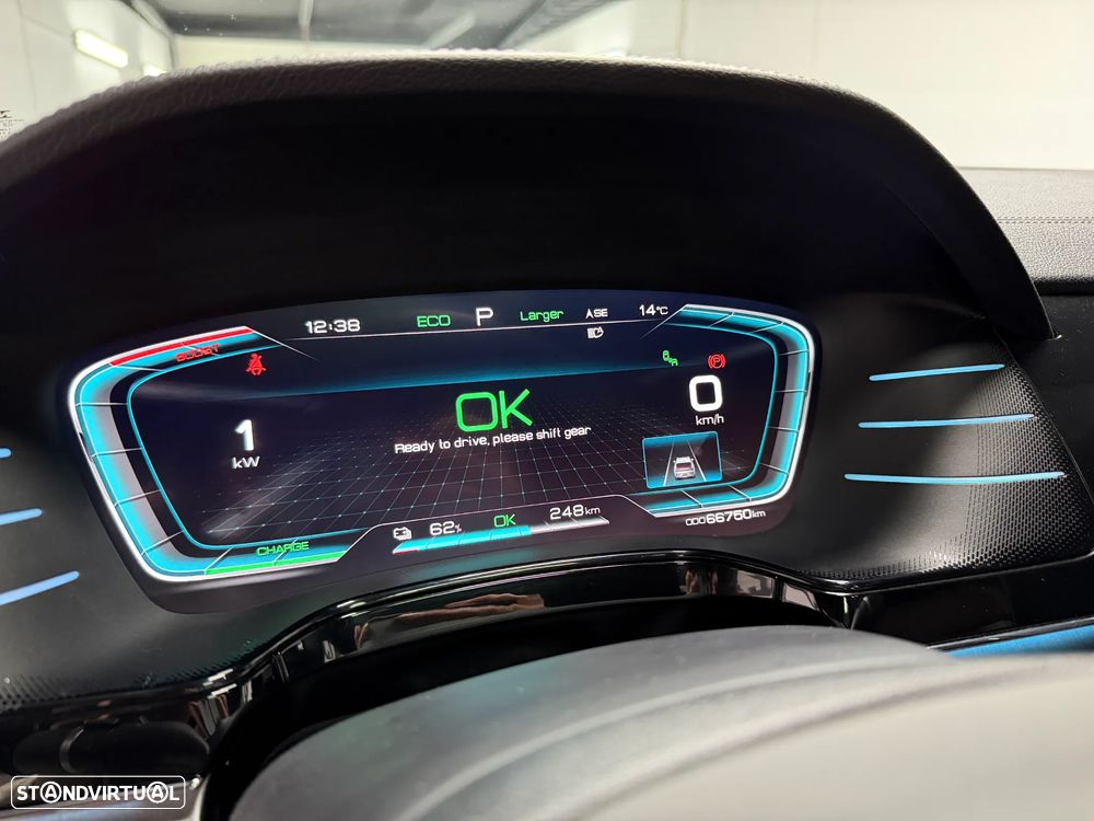 BYD Tang 86.4 kWh AWD Flagship - 29