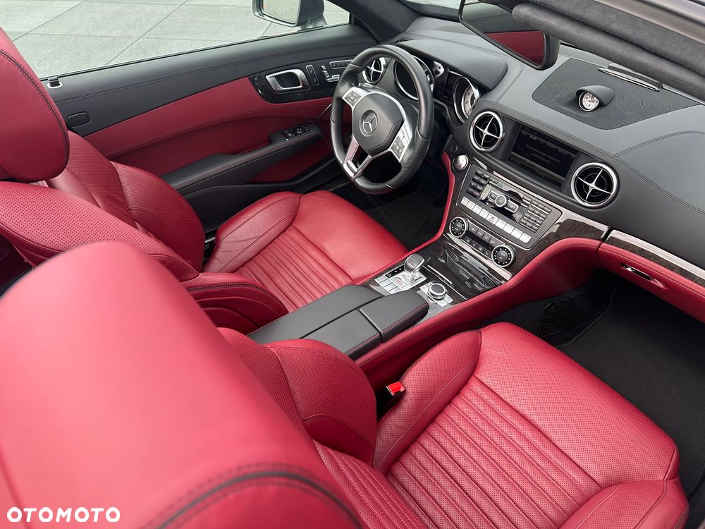 Mercedes-Benz SL 500 7G-TRONIC - 23
