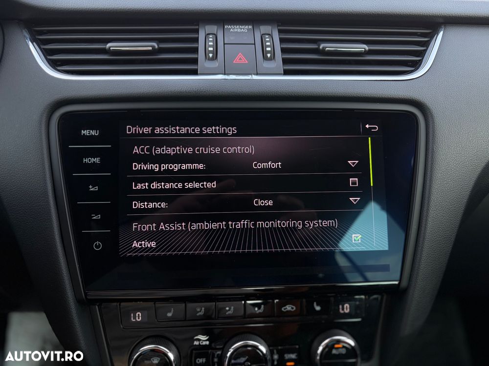 Skoda Octavia 1.6 TDI DSG Style - 24