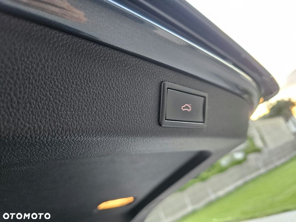 Skoda Superb 2.0 TDI Ambition DSG7 - 11