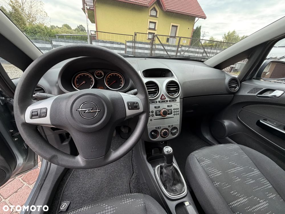 Opel Corsa 1.2 16V Enjoy - 14