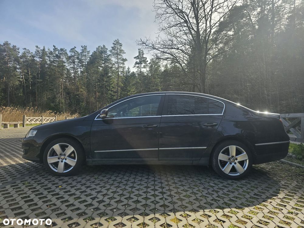 Volkswagen Passat 2.0 TDI Comfortline - 3