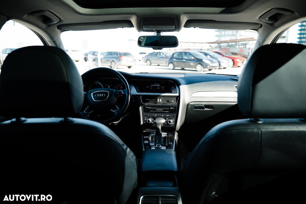 Audi A4 2.0 TDI DPF multitronic Ambiente - 29
