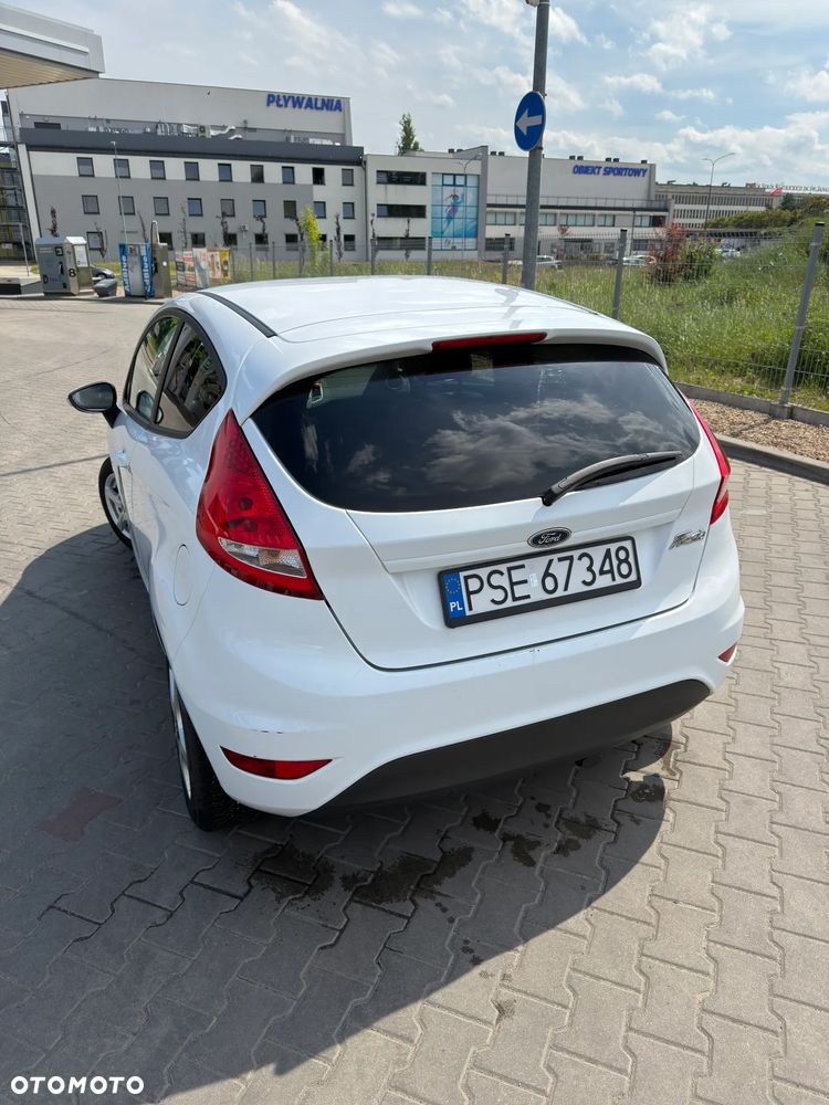 Ford Fiesta 1.25 Trend Edition - 23