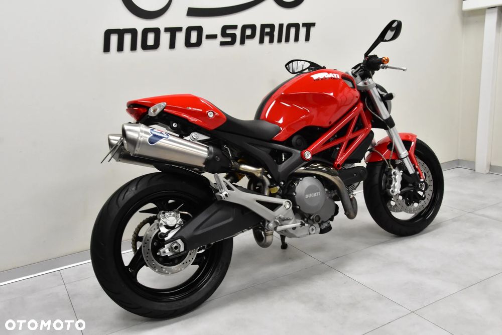 Ducati Monster - 4