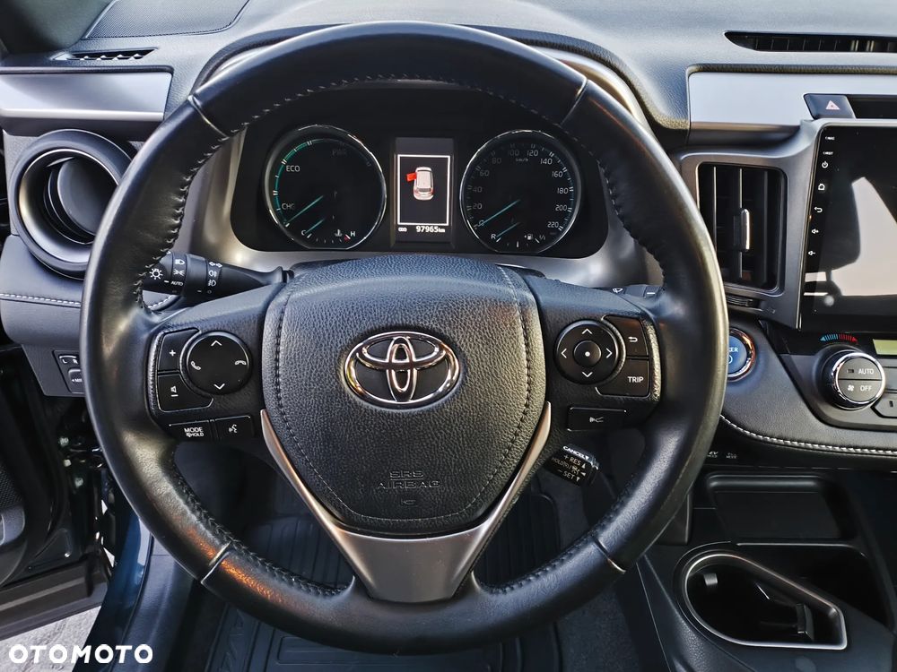 Toyota RAV4 - 25