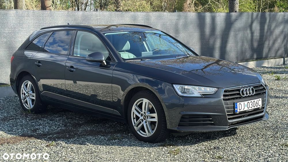 Audi A4 Avant 2.0 TDI - 4