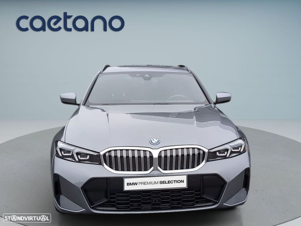 BMW 330 e Pack Desportivo M Auto - 2