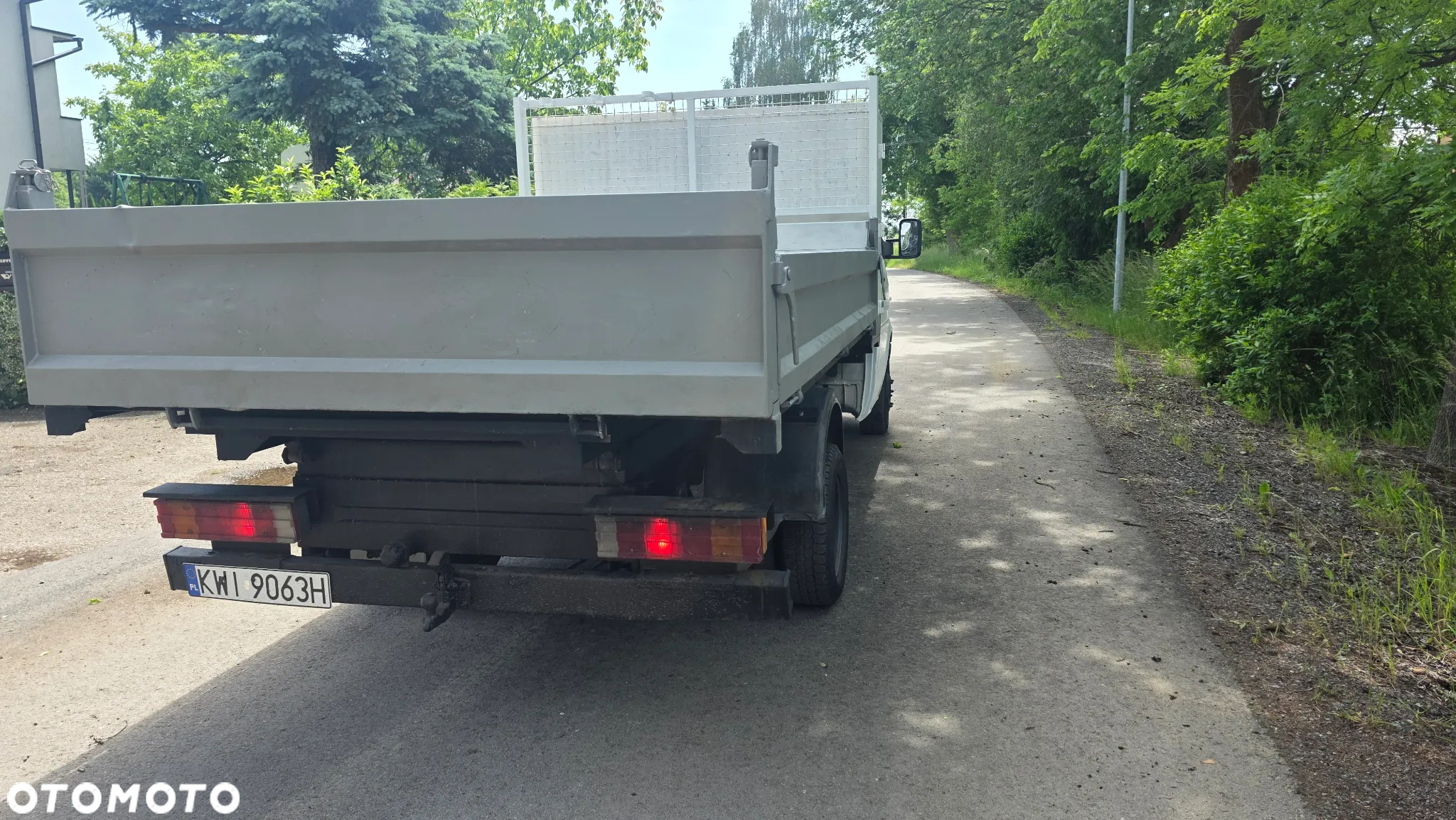 Mercedes-Benz 413 Sprinter - 13