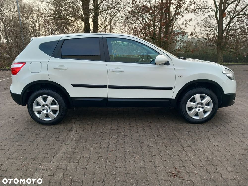 Nissan Qashqai 1.6 I-Way - 12