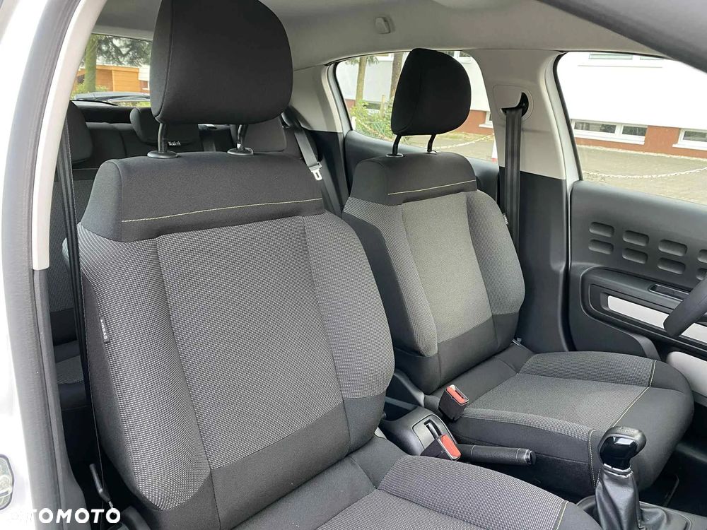 Citroën C3 Pure Tech 82 FEEL - 11