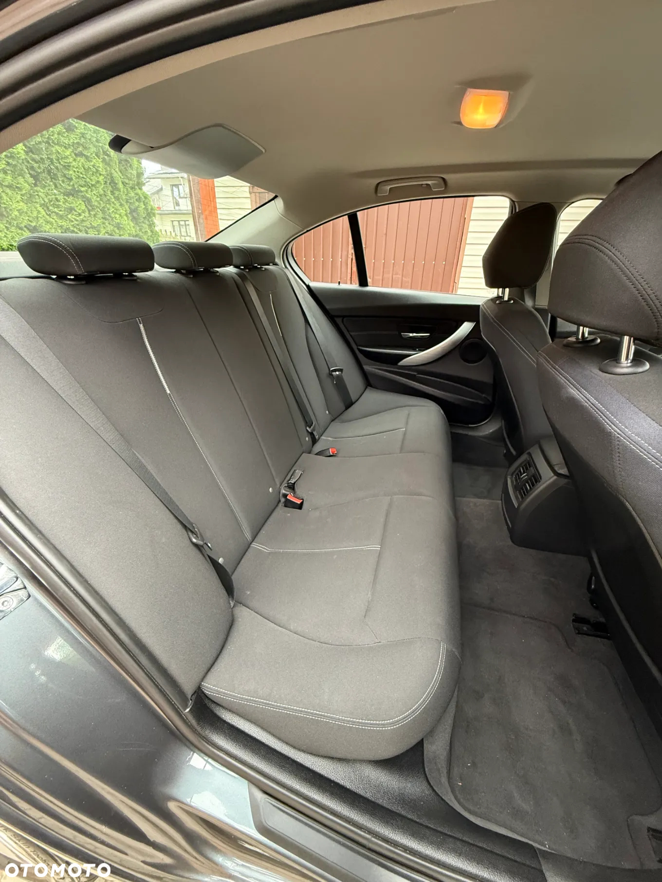 BMW Seria 3 320i Sport Line - 6