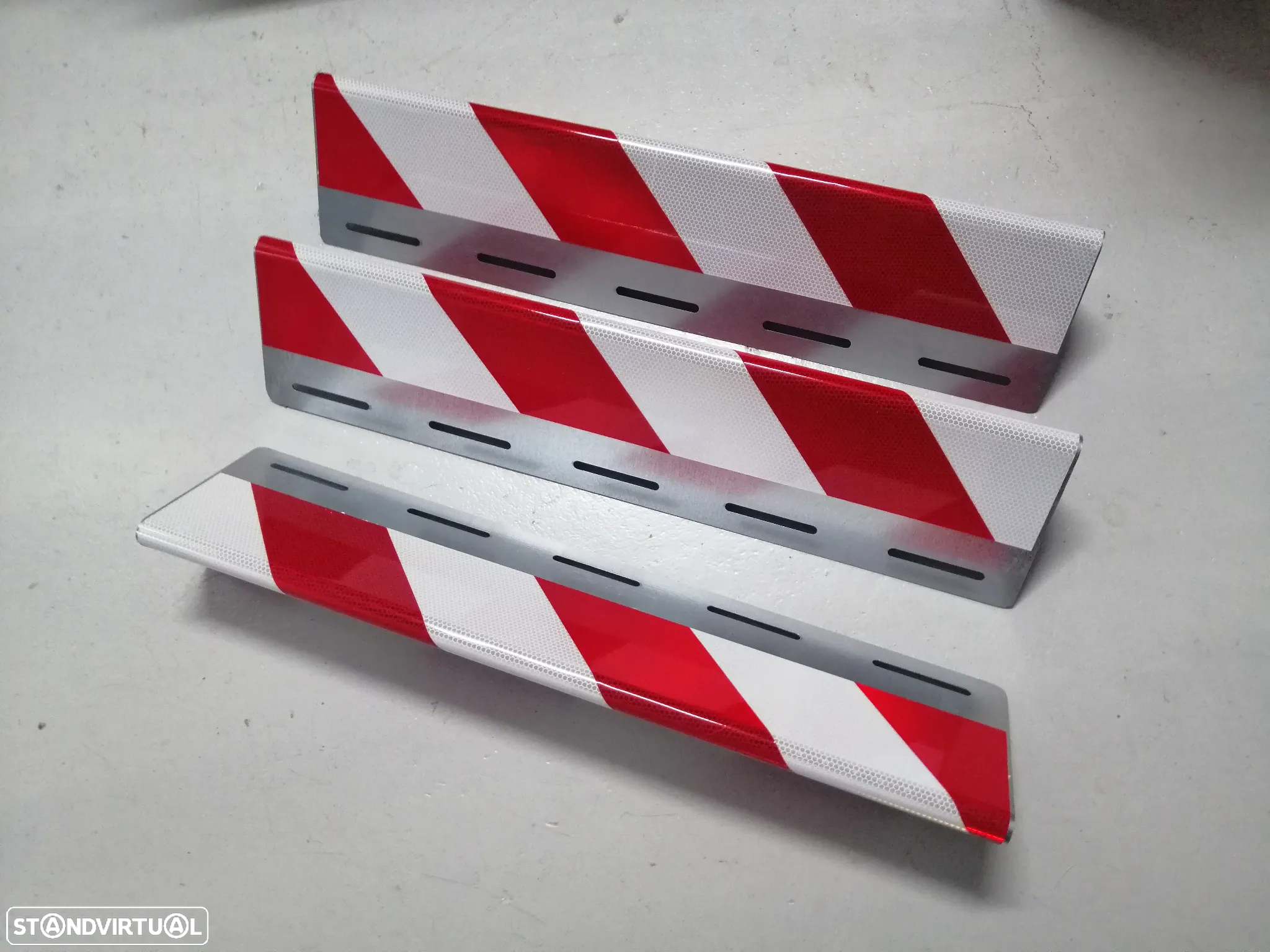 Kit de 3 placas refletoras do balde da frente máquina retroescavadora - 2