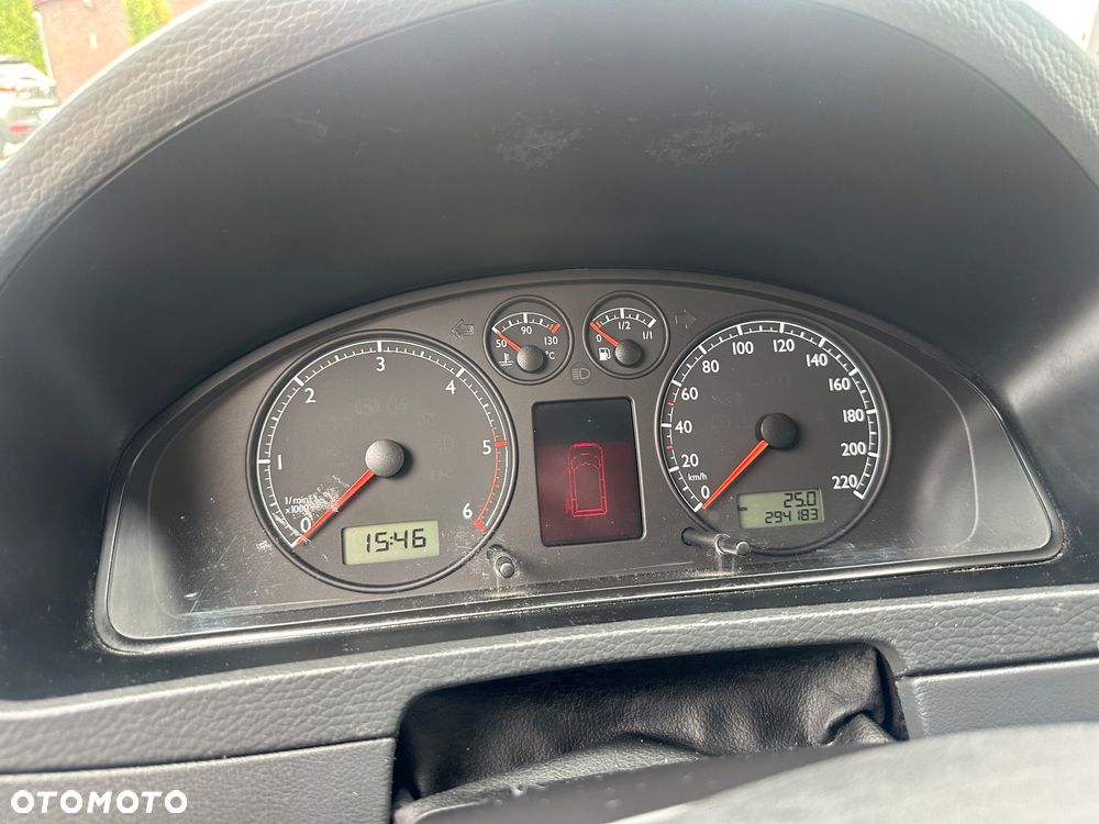 Volkswagen Multivan L1 Business - 17