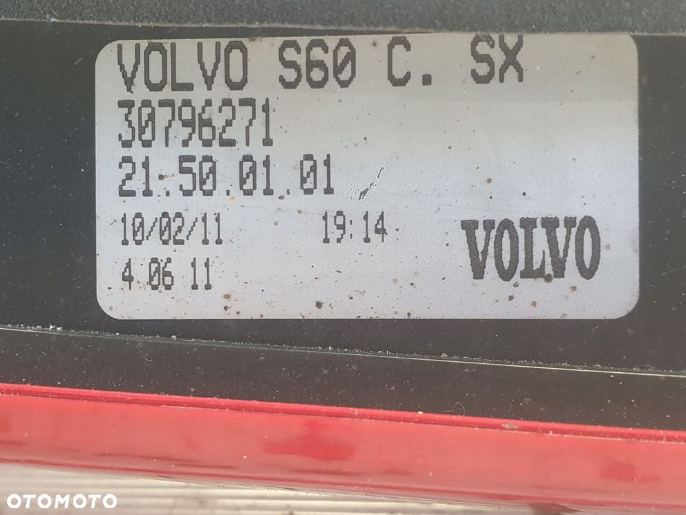 Volvo S60 II TYLNA LAMPA LEWA lewy tył kierowcy w klapę 30796271 - 2