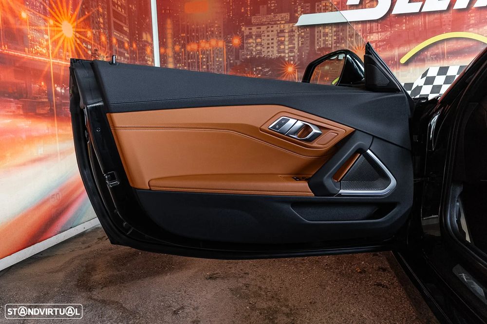 BMW Z4 30 i Pack M - 15