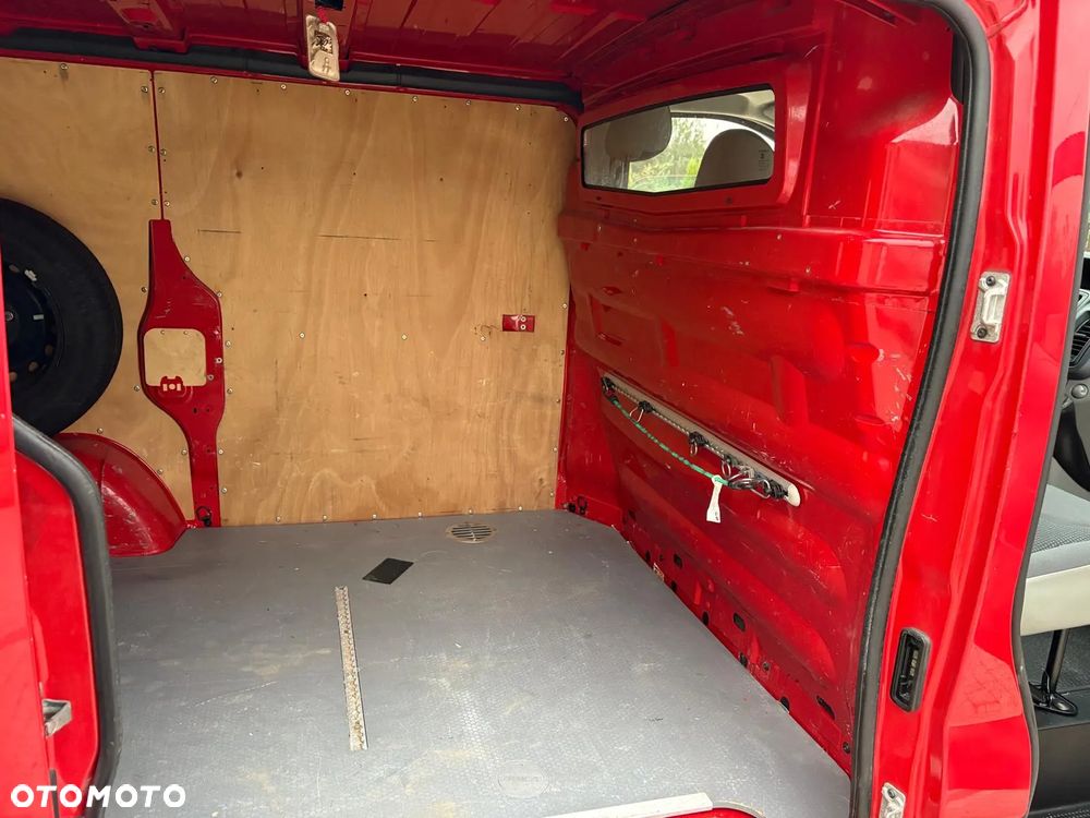 Opel Vivaro - 9