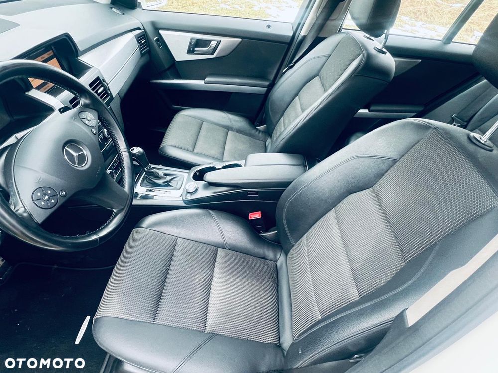 Mercedes-Benz GLK 250 CDI DPF 4Matic BlueEFFICIENCY 7G-TRONIC - 30