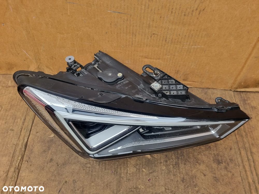 SEAT LEON IV LAMPA PRAWA FULL LED - 2