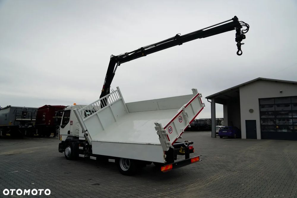 Renault D12  / WYWROTKA 3 STRONNA / HYDROBURTA / HDS HIAB 077 BS2  / ROTATOR / PILOT / EURO 6 - 9