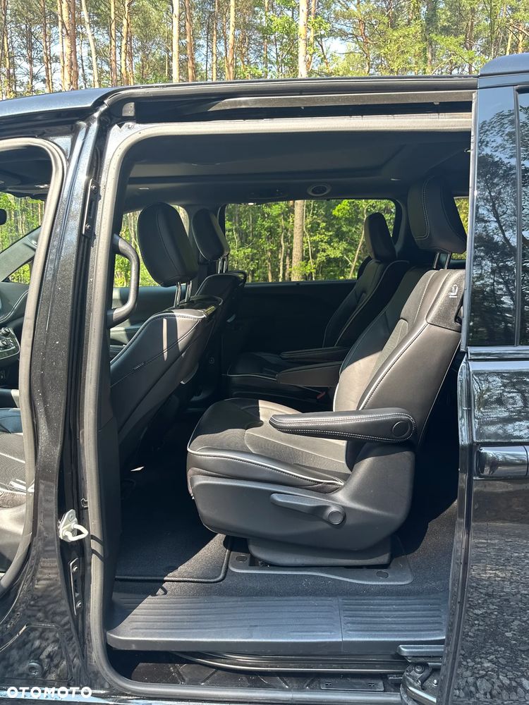 Chrysler Pacifica - 9