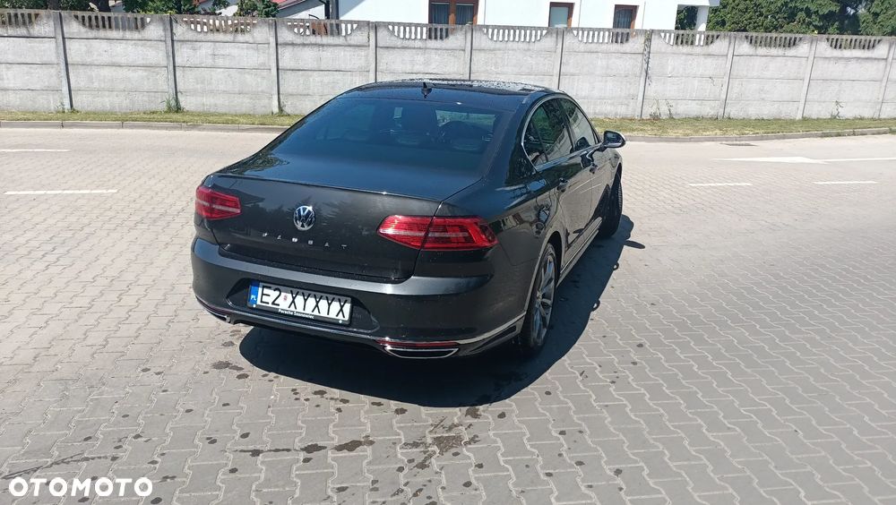 Volkswagen Passat 2.0 TDI BMT Highline - 11