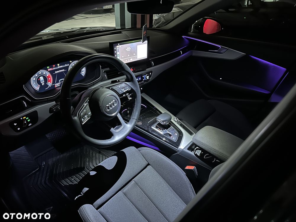 Audi A4 - 24