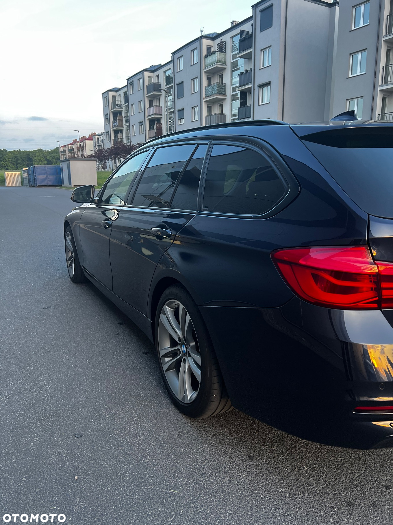 BMW Seria 3 330d Touring Sport Line - 6