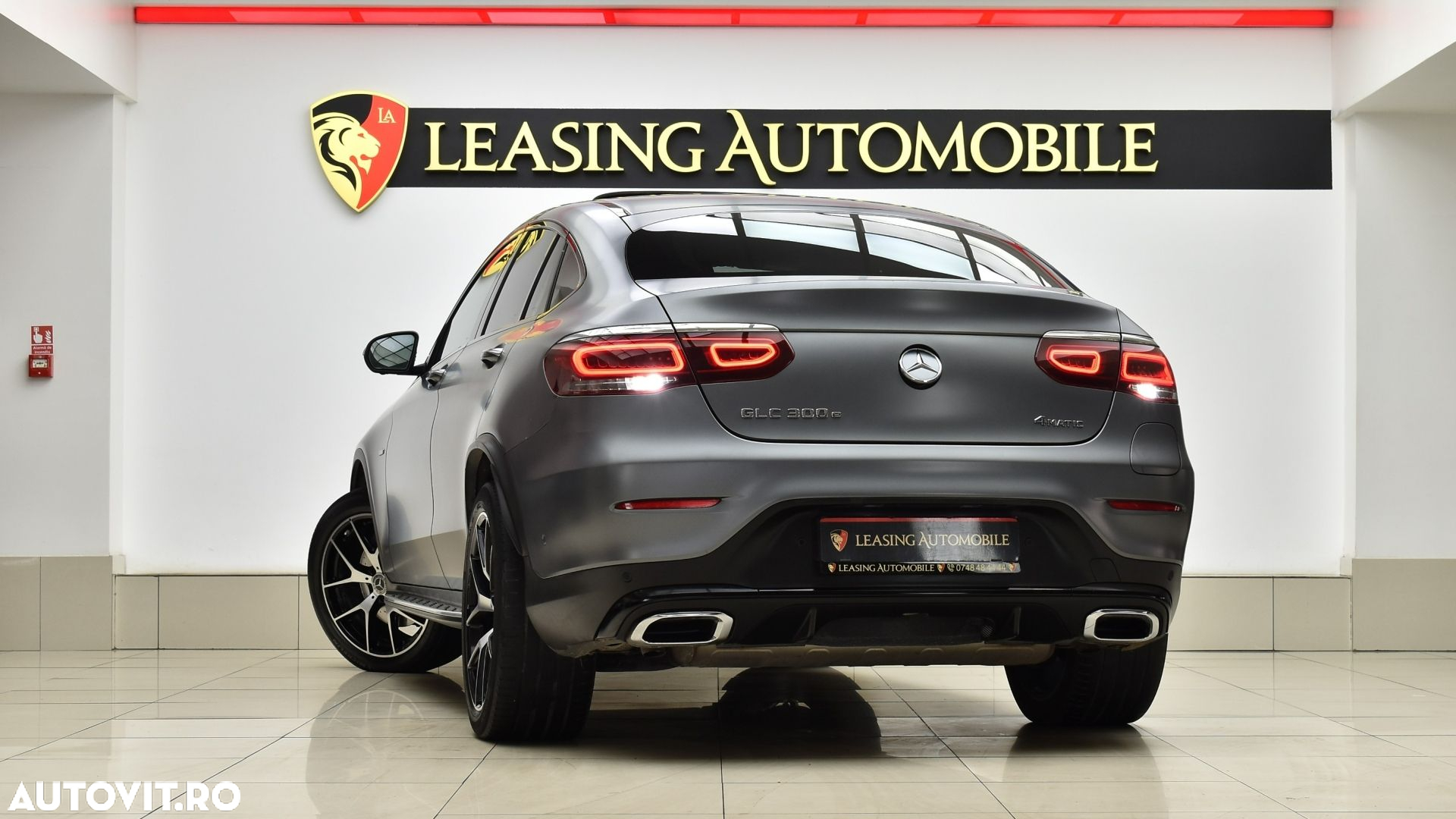 Mercedes-Benz GLC Coupe 300 e 4Matic 9G-TRONIC AMG Line - 6