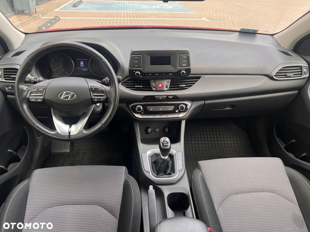 Hyundai i30 1.5 DPI Comfort - 9