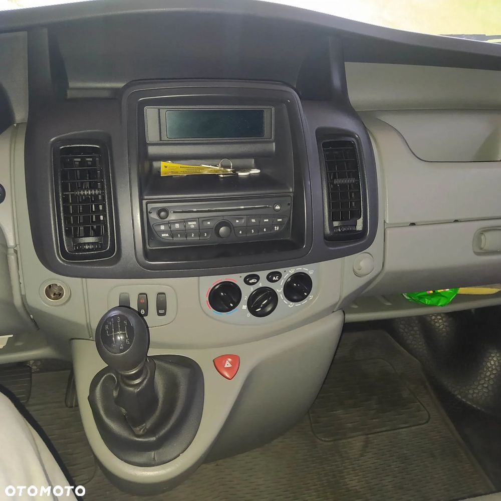 Nissan Primastar - 11