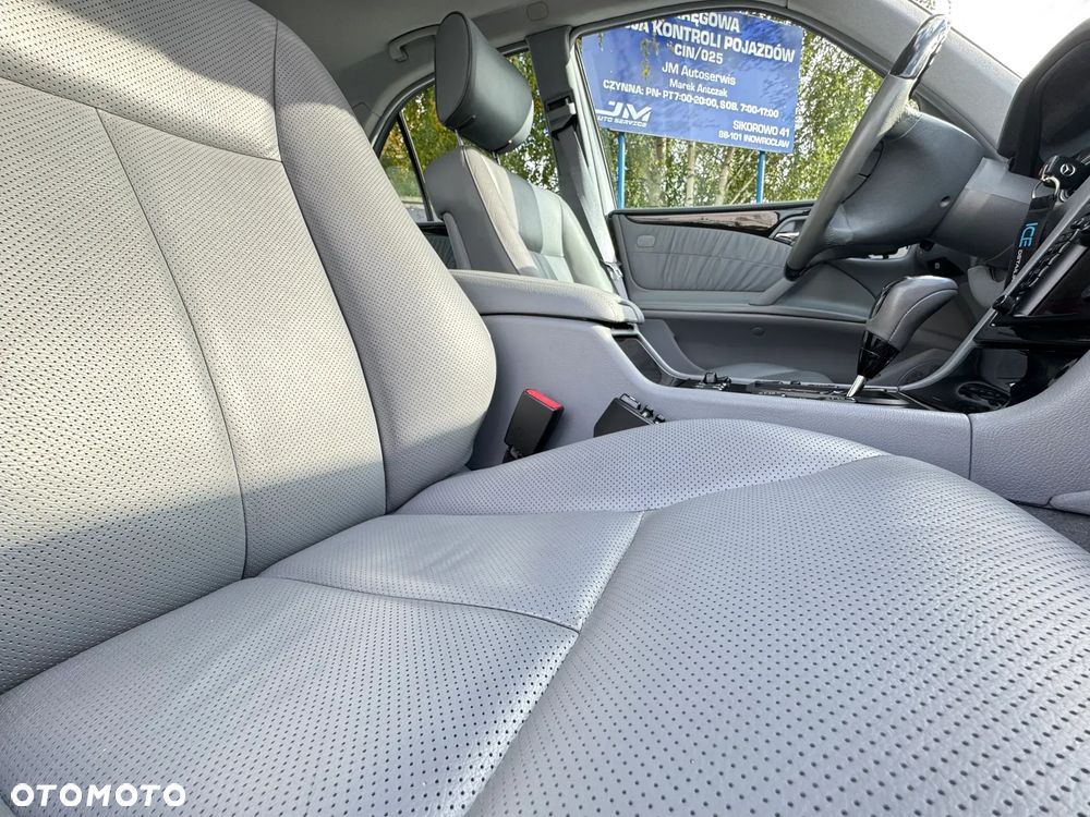 Mercedes-Benz Klasa E 430 4 Matic Avantgarde - 21