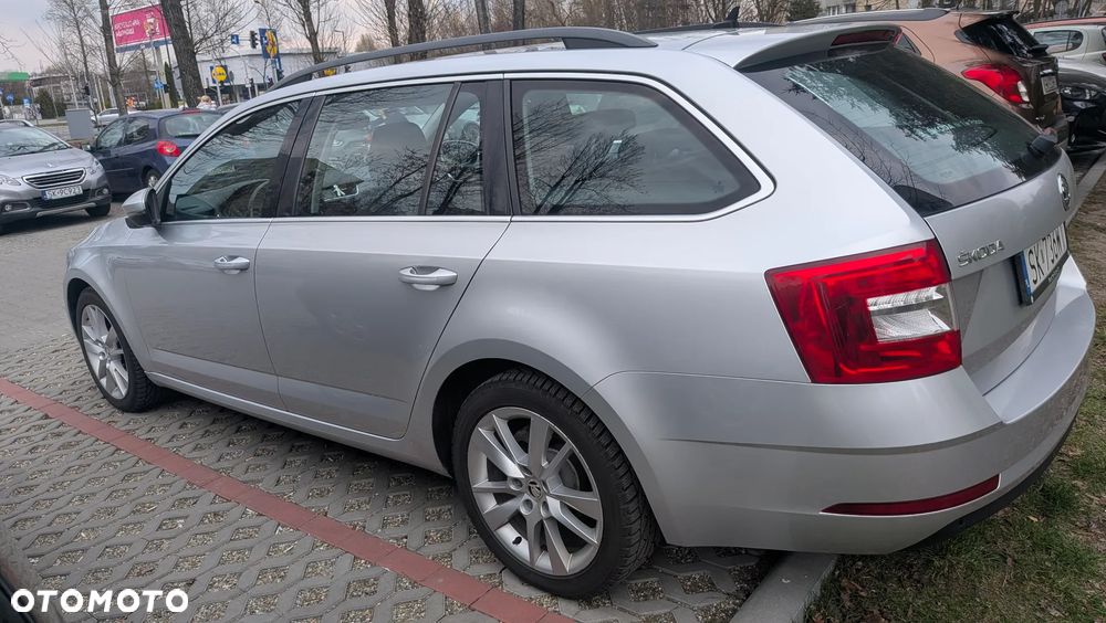 Skoda Octavia ver-1-6-tdi-style - 4