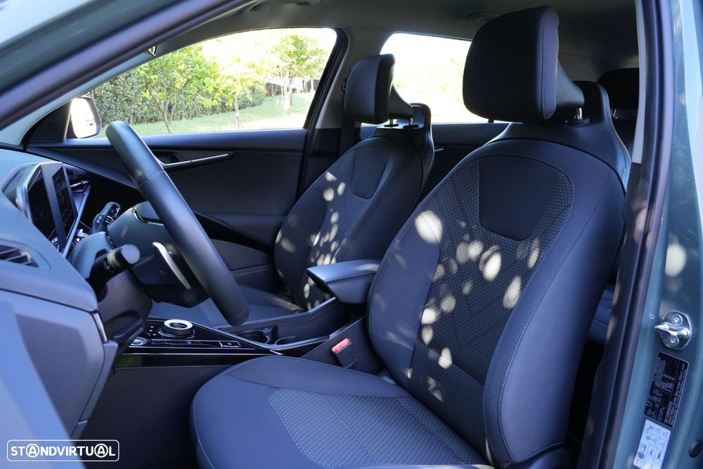 Kia Niro EV 64kWh Drive - 6